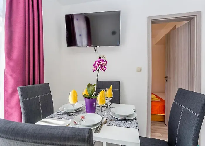Amazing In With Swimming Pool Apartment